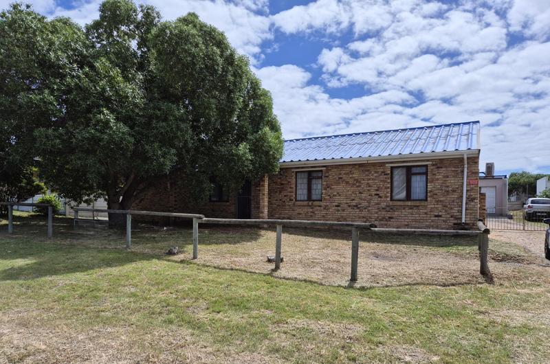 3 Bedroom Property for Sale in Franskraal Western Cape